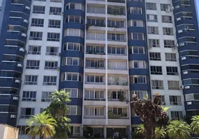 Foto 1 de Apartamento com 4 Quartos à venda, 270m² em Praia do Canto, Vitória