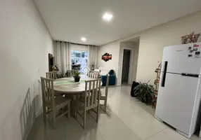 Foto 1 de Apartamento com 2 Quartos à venda, 63m² em Nova Esperanca, Balneário Camboriú
