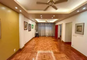 Foto 1 de Apartamento com 4 Quartos à venda, 131m² em Leblon, Rio de Janeiro