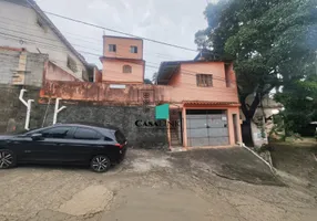 Foto 1 de Casa com 6 Quartos à venda, 300m² em Alecrim, Vila Velha