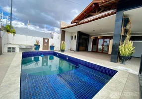 Foto 1 de Casa com 3 Quartos à venda, 270m² em Jardim Tavares, Campina Grande