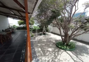 Foto 1 de Casa com 5 Quartos à venda, 316m² em Prado, Belo Horizonte