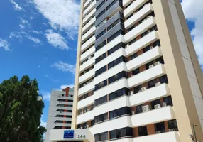 Foto 1 de Apartamento com 4 Quartos à venda, 130m² em Caminho Das Árvores, Salvador