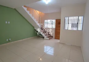 Foto 1 de Sobrado com 2 Quartos para alugar, 90m² em Pontal de Santa Marina, Caraguatatuba