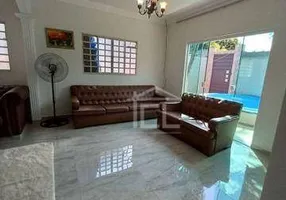 Foto 1 de Casa com 3 Quartos à venda, 280m² em Jardim Vale Azul, Londrina