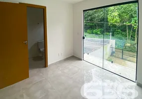 Foto 1 de Sobrado com 3 Quartos à venda, 84m² em Boa Vista, Joinville