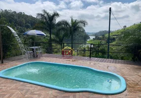 Foto 1 de Fazenda/Sítio com 3 Quartos à venda, 200m² em Zona Rural, Jacareí