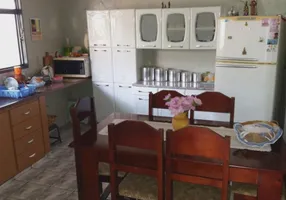 Foto 1 de Casa com 2 Quartos à venda, 100m² em Pituaçu, Salvador