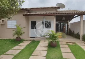 Foto 1 de Casa de Condomínio com 3 Quartos à venda, 172m² em Santa Isabel, Várzea Grande