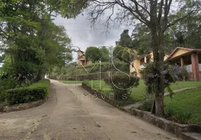 Foto 1 de Fazenda/Sítio com 3 Quartos à venda, 1671m² em Nogueira, Guararema