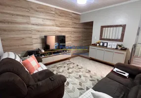 Foto 1 de Sobrado com 5 Quartos à venda, 160m² em Vila Ema, São Paulo