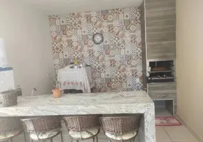 Foto 1 de Apartamento com 3 Quartos à venda, 65m² em Vila Moema, Tubarão