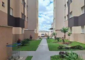Foto 1 de Apartamento com 2 Quartos à venda, 51m² em Laranjeiras, Uberlândia