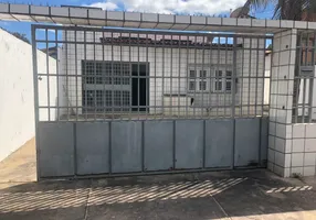 Foto 1 de Casa com 5 Quartos à venda, 180m² em Renascença, Teresina