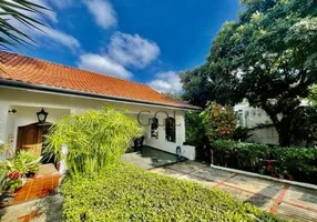 Foto 1 de Casa com 4 Quartos para venda ou aluguel, 538m² em Vila Ida, São Paulo
