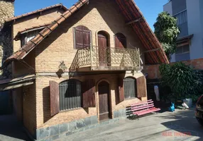 Foto 1 de Casa com 3 Quartos à venda, 218m² em São João Batista, Belo Horizonte