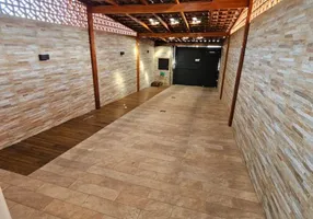 Foto 1 de Sobrado com 3 Quartos à venda, 129m² em Santa Regina, Camboriú