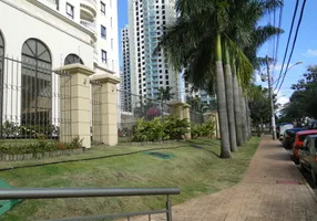 Foto 1 de Apartamento com 3 Quartos para alugar, 102m² em Setor Bueno, Goiânia