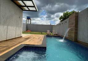 Foto 1 de Casa de Condomínio com 4 Quartos à venda, 270m² em Taguatinga Norte, Brasília