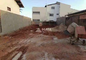 Foto 1 de Lote/Terreno à venda, 308m² em Fabrício, Uberaba