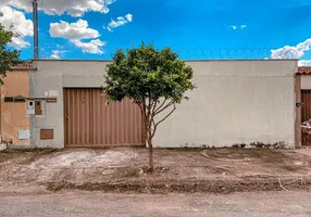 Foto 1 de Casa com 3 Quartos à venda, 150m² em Jardim Nova Esperança, Goiânia