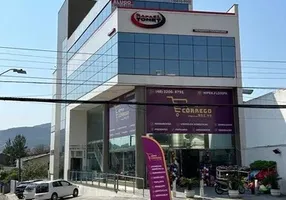 Foto 1 de Sala Comercial para alugar, 259m² em Córrego Grande, Florianópolis