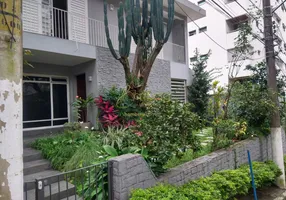 Foto 1 de Casa com 3 Quartos para alugar, 410m² em Aclimação, São Paulo