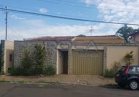 Foto 1 de Casa com 3 Quartos à venda, 313m² em Jardim Paraíso, São Carlos