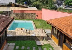 Foto 1 de Casa com 2 Quartos à venda, 10m² em Retiro, Petrópolis