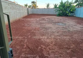 Foto 1 de Lote/Terreno à venda, 385m² em , Planura