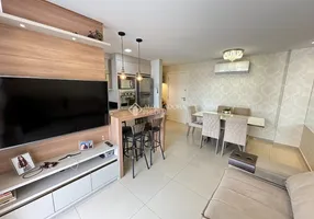 Foto 1 de Apartamento com 3 Quartos à venda, 78m² em Santa Regina, Camboriú