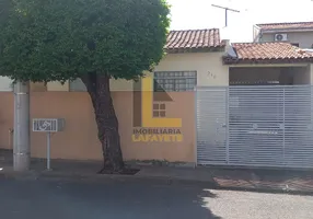 Foto 1 de Casa com 2 Quartos à venda, 120m² em Jardim Maria Lucia, São José do Rio Preto
