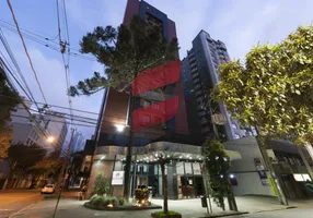 Foto 1 de Flat com 1 Quarto à venda, 31m² em Centro, Curitiba