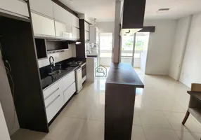 Foto 1 de Apartamento com 3 Quartos à venda, 90m² em Areias, São José