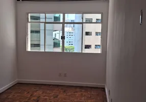 Foto 1 de Apartamento com 1 Quarto para alugar, 56m² em Aclimação, São Paulo