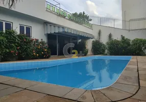 Foto 1 de Sobrado com 6 Quartos para alugar, 426m² em Alto de Pinheiros, São Paulo