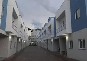 Foto 1 de Casa de Condomínio com 2 Quartos à venda, 68m² em Vila Maria Luiza, Ribeirão Preto