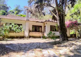 Foto 1 de Fazenda/Sítio com 3 Quartos à venda, 150m² em Sacra Família do Tinguá, Engenheiro Paulo de Frontin