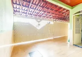 Foto 1 de Casa com 4 Quartos à venda, 120m² em Tenoné, Belém