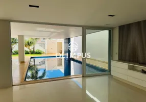 Foto 1 de Casa de Condomínio com 5 Quartos para alugar, 650m² em Jardim Karaíba, Uberlândia