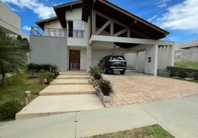 Foto 1 de Casa de Condomínio com 4 Quartos à venda, 313m² em Jardim Imperial, Cuiabá