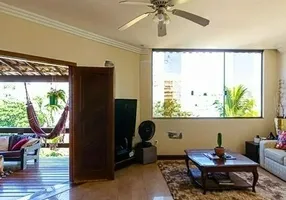 Foto 1 de Casa com 3 Quartos à venda, 320m² em Santa Rosa, Niterói