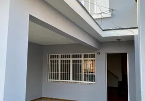 Foto 1 de Casa com 2 Quartos para alugar, 120m² em Centro, Atibaia
