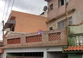 Foto 1 de Sobrado com 4 Quartos à venda, 243m² em Parque Novo Oratorio, Santo André