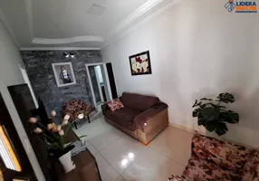 Foto 1 de Casa com 3 Quartos à venda, 200m² em Campo Limpo, Feira de Santana