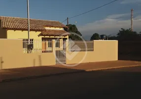 Foto 1 de Casa com 2 Quartos à venda, 72m² em Canelas, Várzea Grande