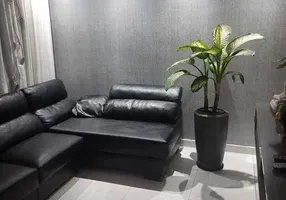 Foto 1 de Sobrado com 2 Quartos à venda, 78m² em Jardim Santa Lucrécia, São Paulo