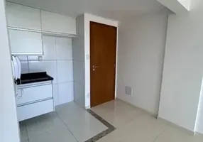 Foto 1 de Apartamento com 2 Quartos para alugar, 70m² em Piatã, Salvador