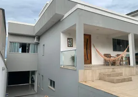 Foto 1 de Casa com 4 Quartos à venda, 318m² em Morada Colina, Resende