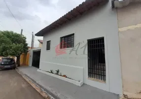 Foto 1 de Casa com 3 Quartos para alugar, 150m² em Vila Independência, Bauru